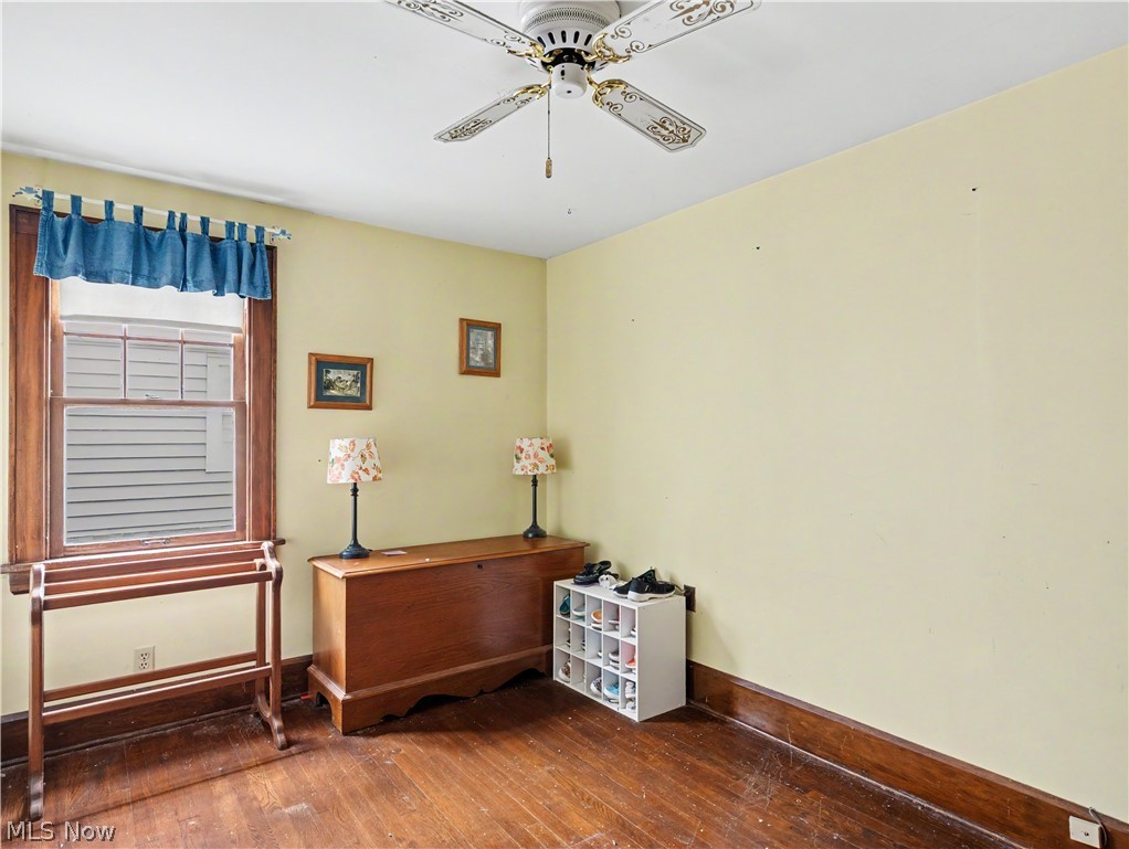 1634 Greenlawn Avenue Akron OH 44301