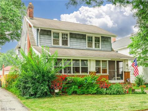 1634 Greenlawn Avenue Akron OH 44301
