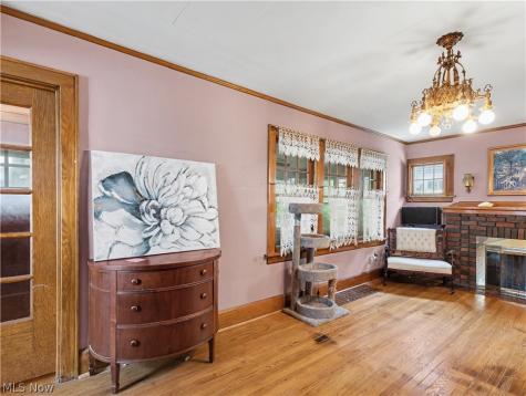1634 Greenlawn Avenue Akron OH 44301