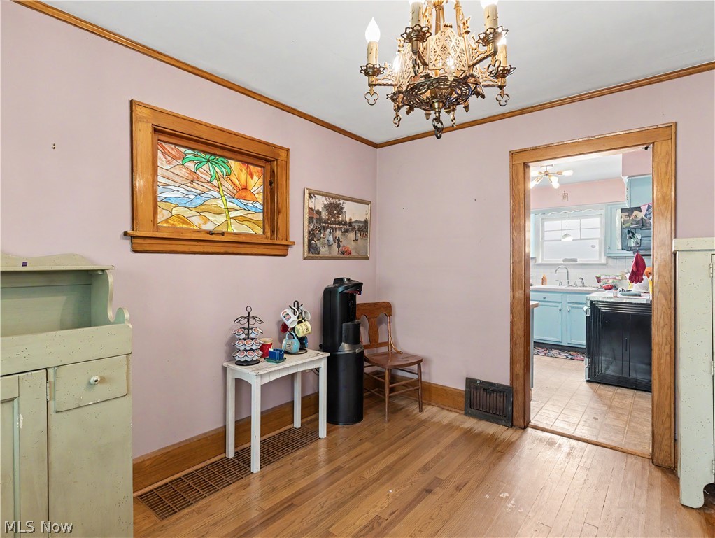 1634 Greenlawn Avenue Akron OH 44301