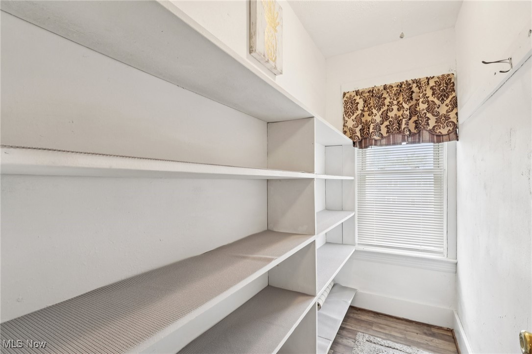 9502 Raymond Avenue Cleveland OH 44104