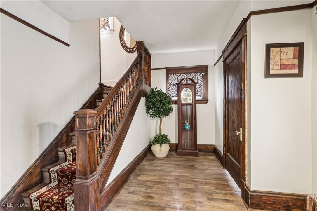 9502 Raymond Avenue Cleveland OH 44104