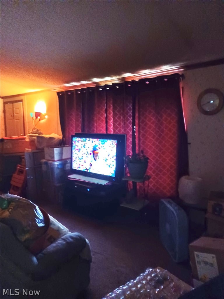 16194 Dormont Road East Liverpool OH 43920