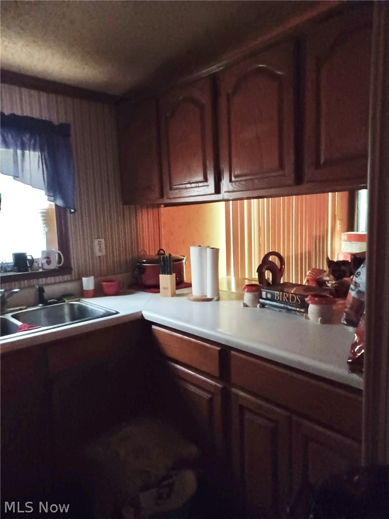 16194 Dormont Road East Liverpool OH 43920