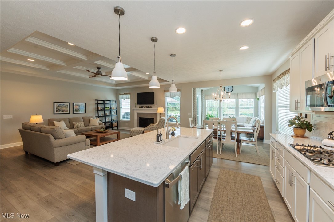 2041 Jaycox Road Avon OH 44011