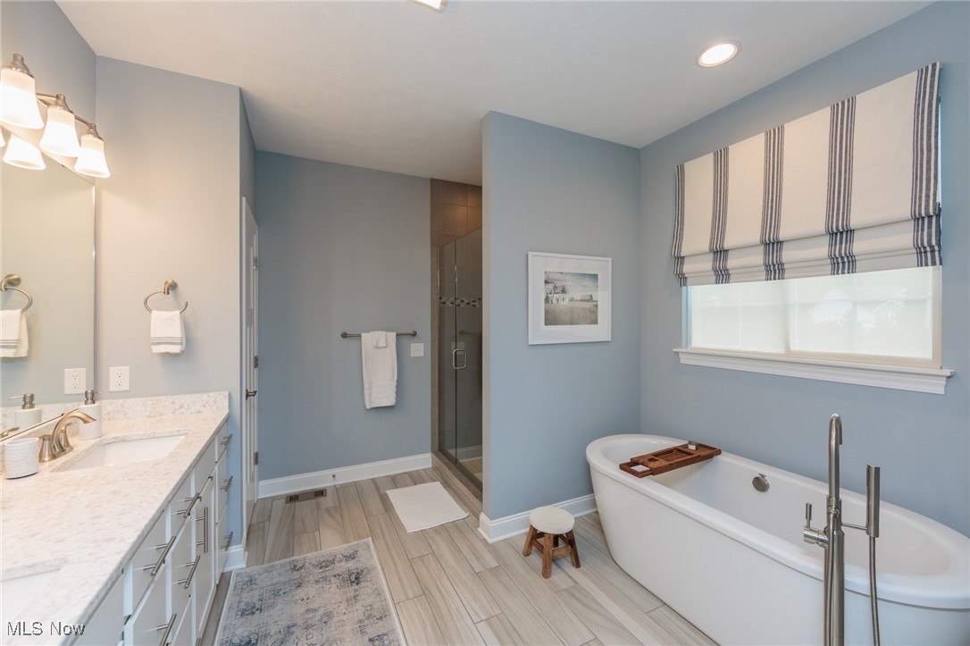 2041 Jaycox Road Avon OH 44011