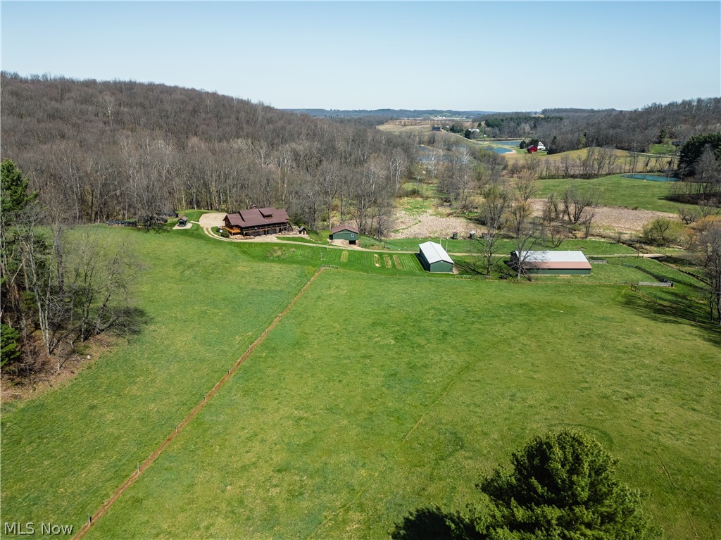 7313 County Road 22 Lakeville OH 44638