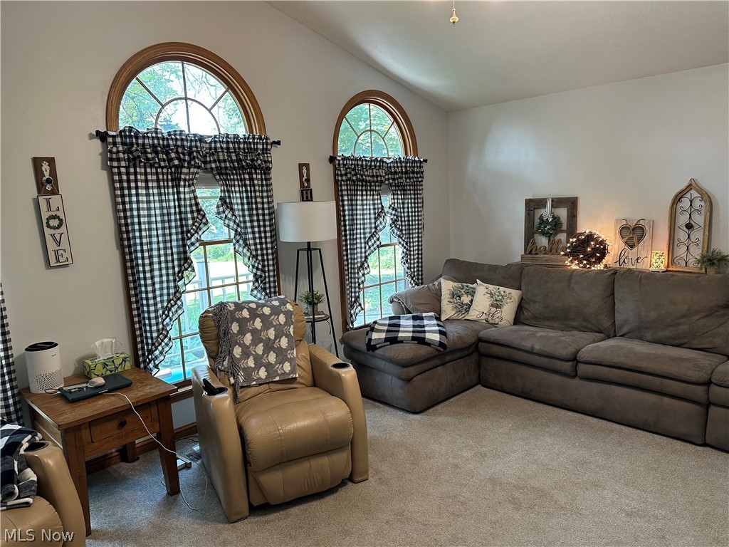 603 W Main Street Bellevue OH 44811