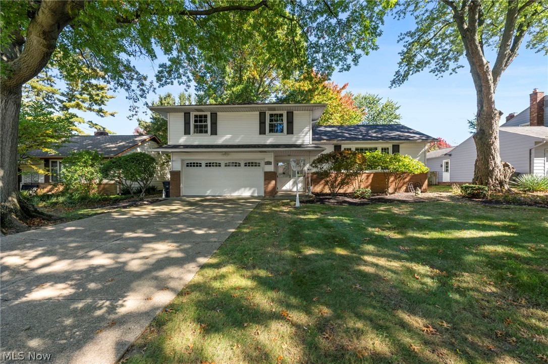 1833 Aldersgate Drive Lyndhurst OH 44124