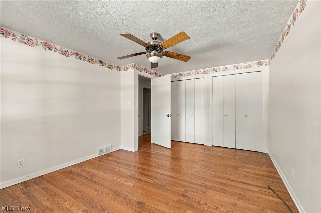 1833 Aldersgate Drive Lyndhurst OH 44124