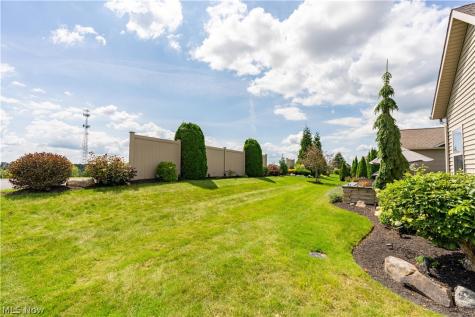 9684 Emerald Bluff Circle NW Canal Fulton OH 44614