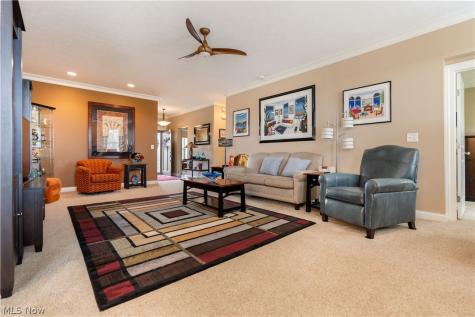 9684 Emerald Bluff Circle NW Canal Fulton OH 44614