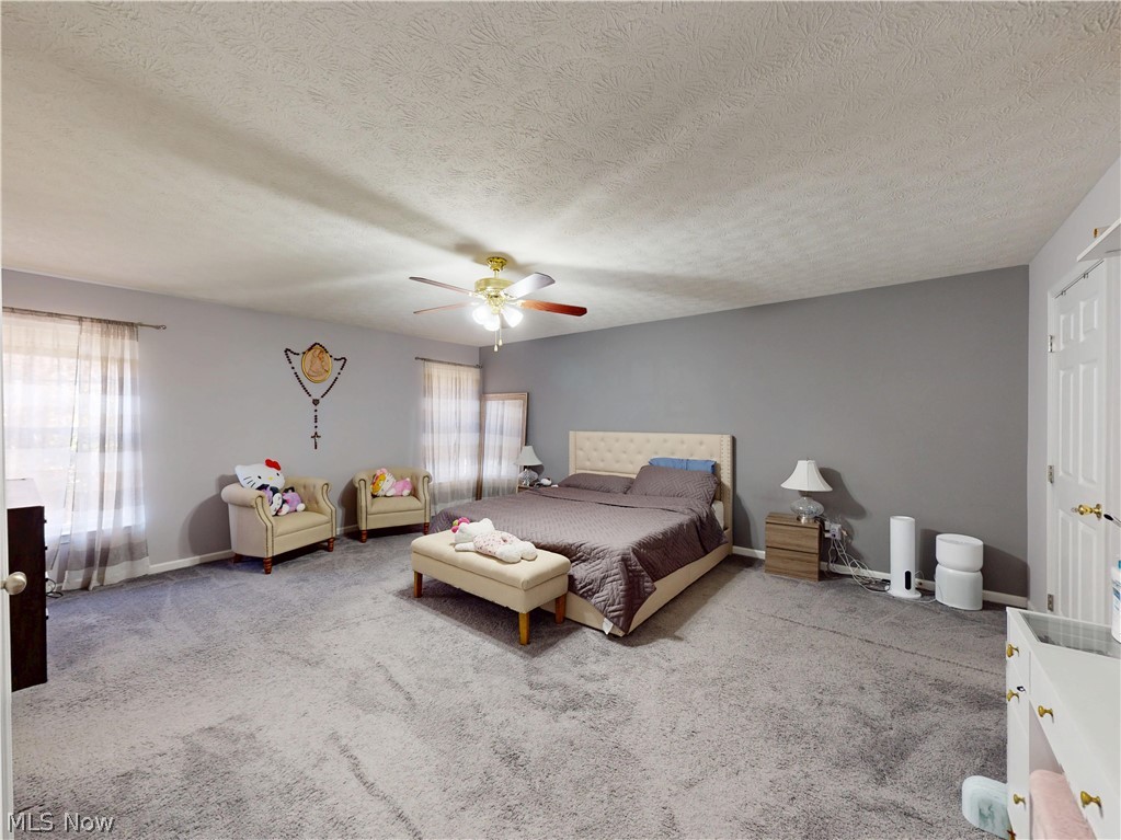 4484 Castlegate Boulevard Uniontown OH 44685