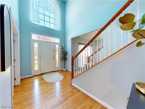 4484 Castlegate Boulevard Uniontown OH 44685