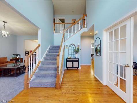 4484 Castlegate Boulevard Uniontown OH 44685