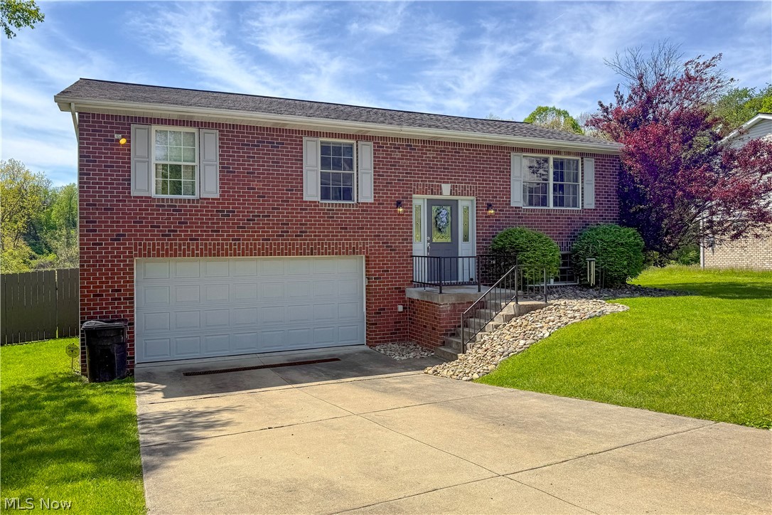 3237 Saint Charles Drive Steubenville OH 43952