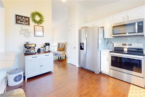 3237 Saint Charles Drive Steubenville OH 43952