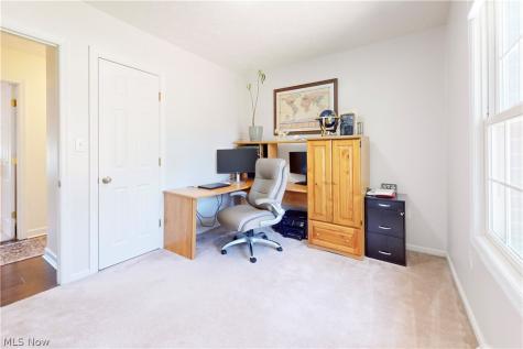3237 Saint Charles Drive Steubenville OH 43952