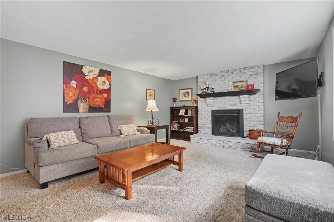7370 Lacosta Drive Hudson OH 44236