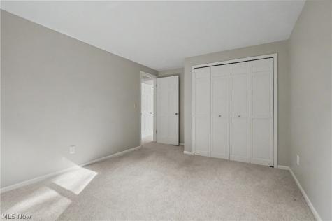 7370 Lacosta Drive Hudson OH 44236