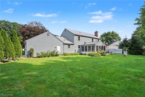 7370 Lacosta Drive Hudson OH 44236