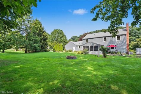 7370 Lacosta Drive Hudson OH 44236