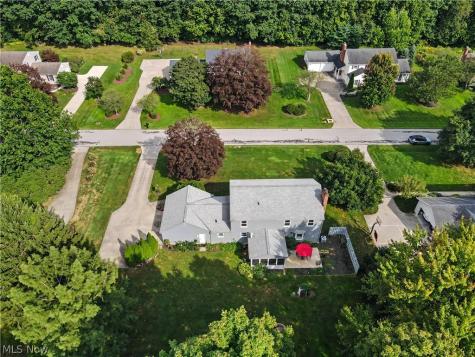 7370 Lacosta Drive Hudson OH 44236
