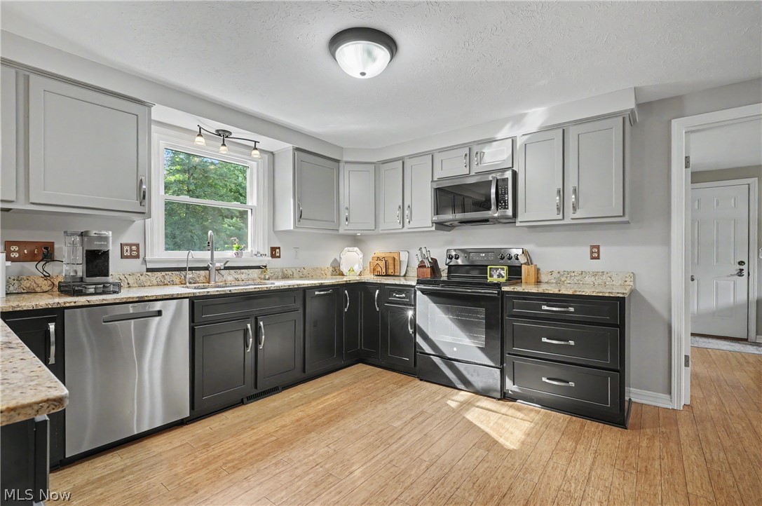 7370 Lacosta Drive Hudson OH 44236