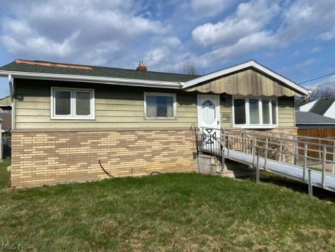 6024 Brook Court Brook Park OH 44142