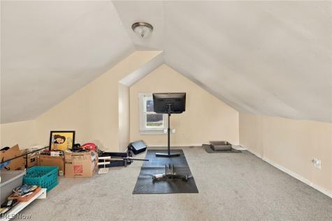 3258 Redwood Road Cleveland Heights OH 44118