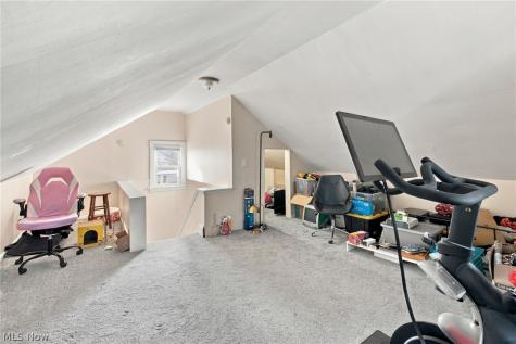 3258 Redwood Road Cleveland Heights OH 44118
