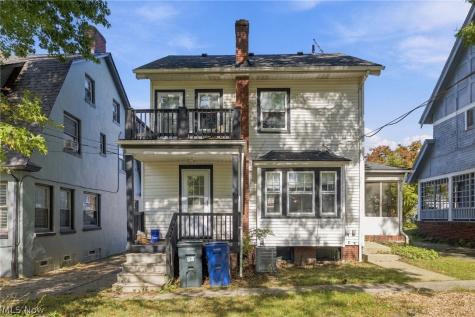 3258 Redwood Road Cleveland Heights OH 44118