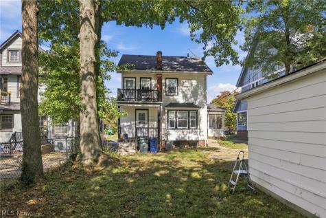 3258 Redwood Road Cleveland Heights OH 44118