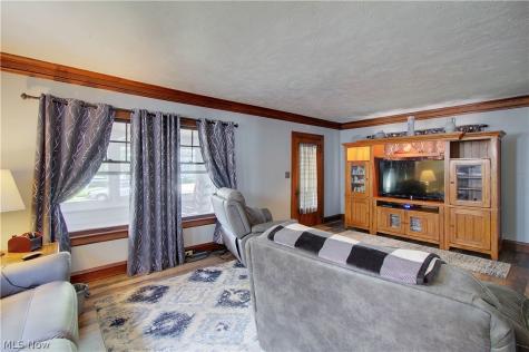 17436 Woodford Avenue Lakewood OH 44107