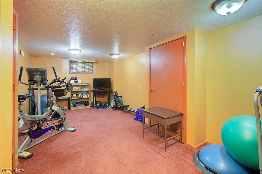 17436 Woodford Avenue Lakewood OH 44107