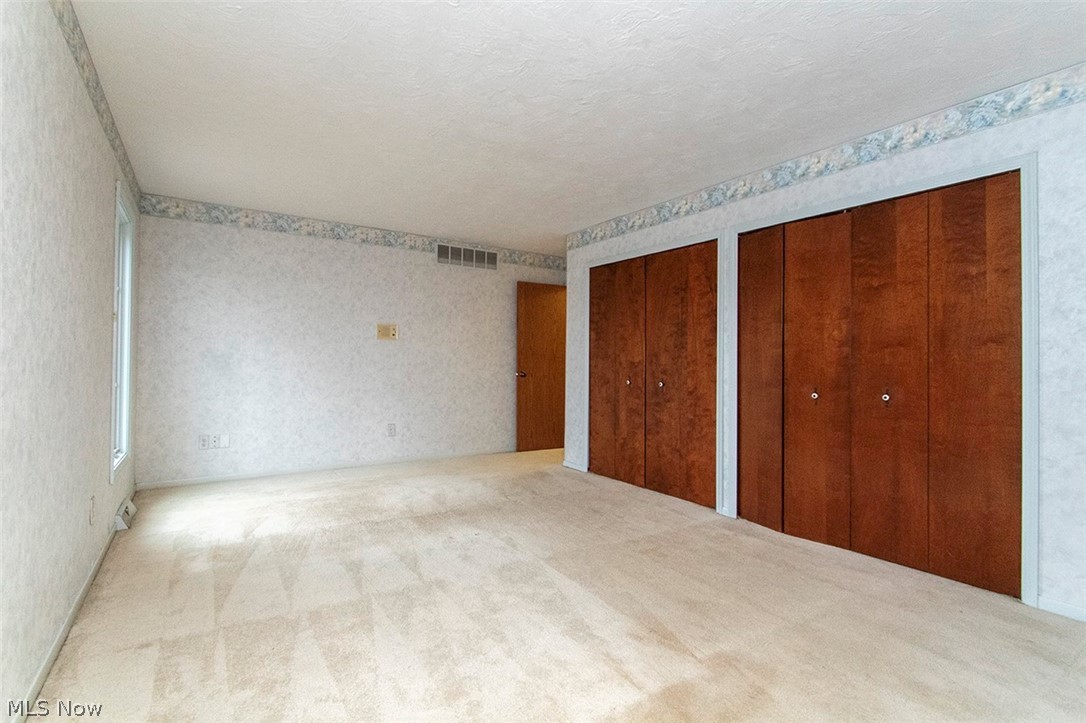 296 Windward Drive Elyria OH 44035