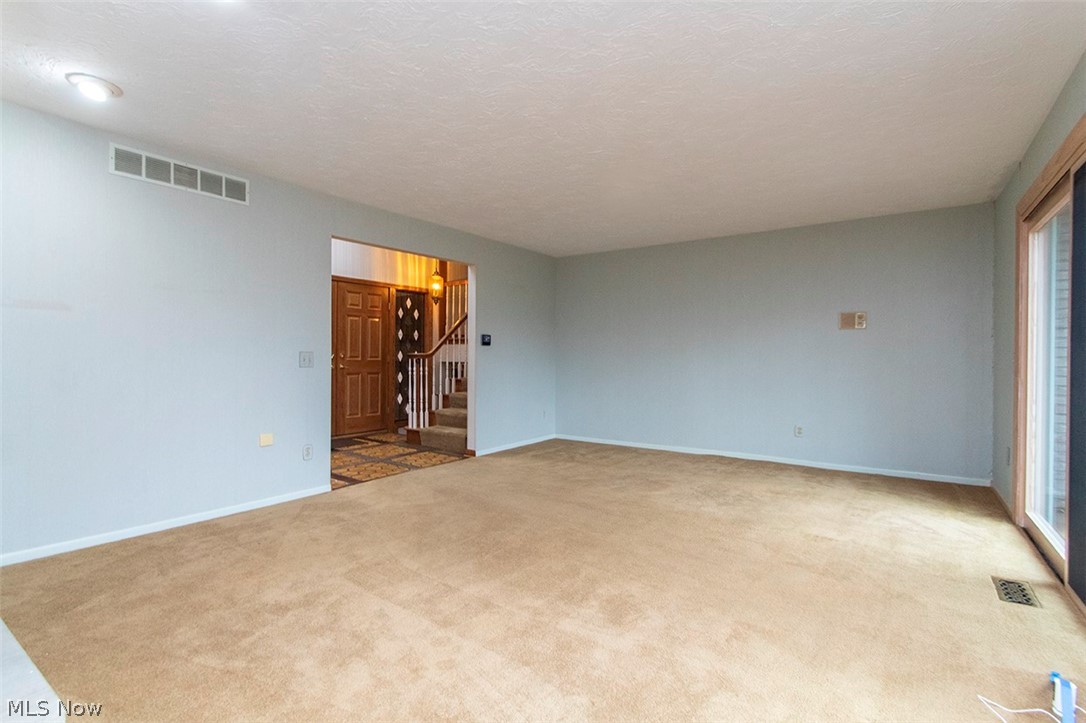 296 Windward Drive Elyria OH 44035