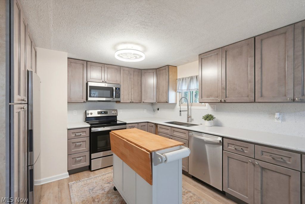 9237 Briar Drive Streetsboro OH 44241