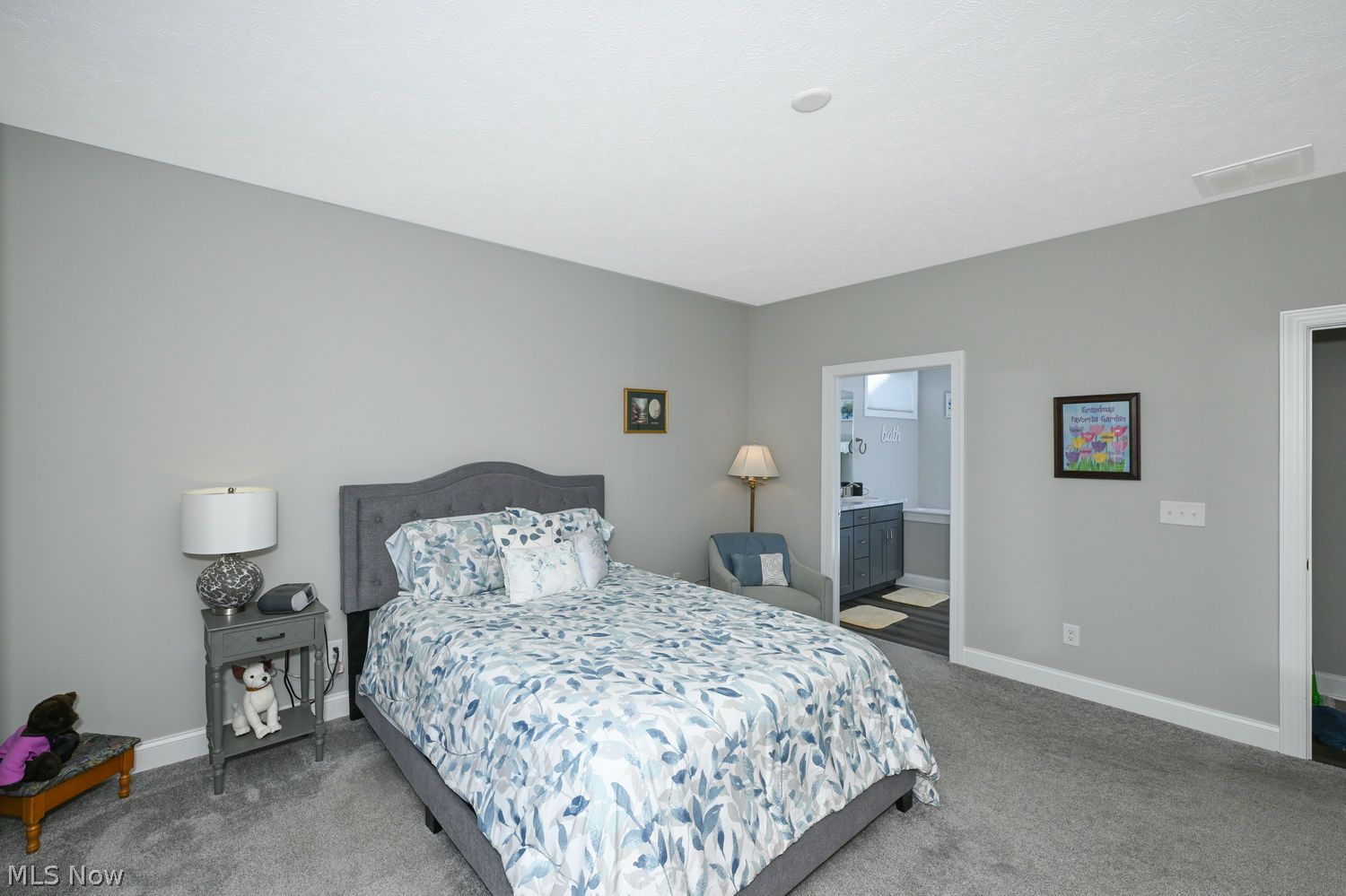 26542 Daisy Lane Olmsted Falls OH 44138