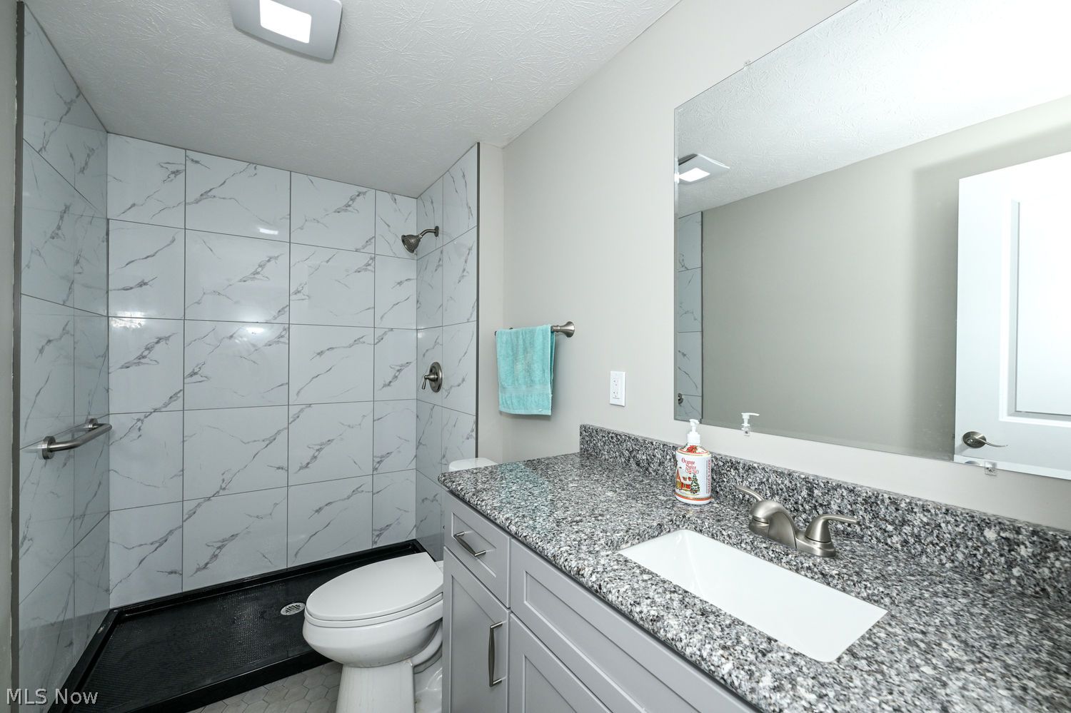 26542 Daisy Lane Olmsted Falls OH 44138