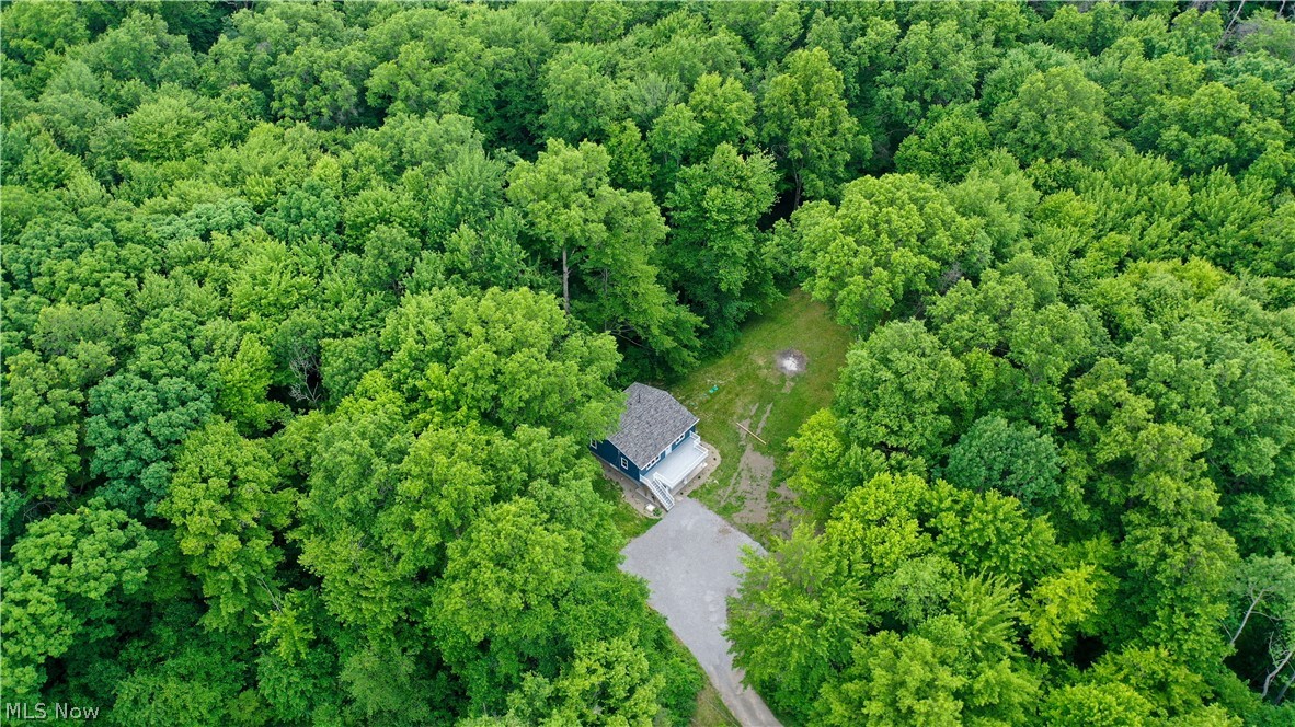 17366 Market Street Lake Milton OH 44429