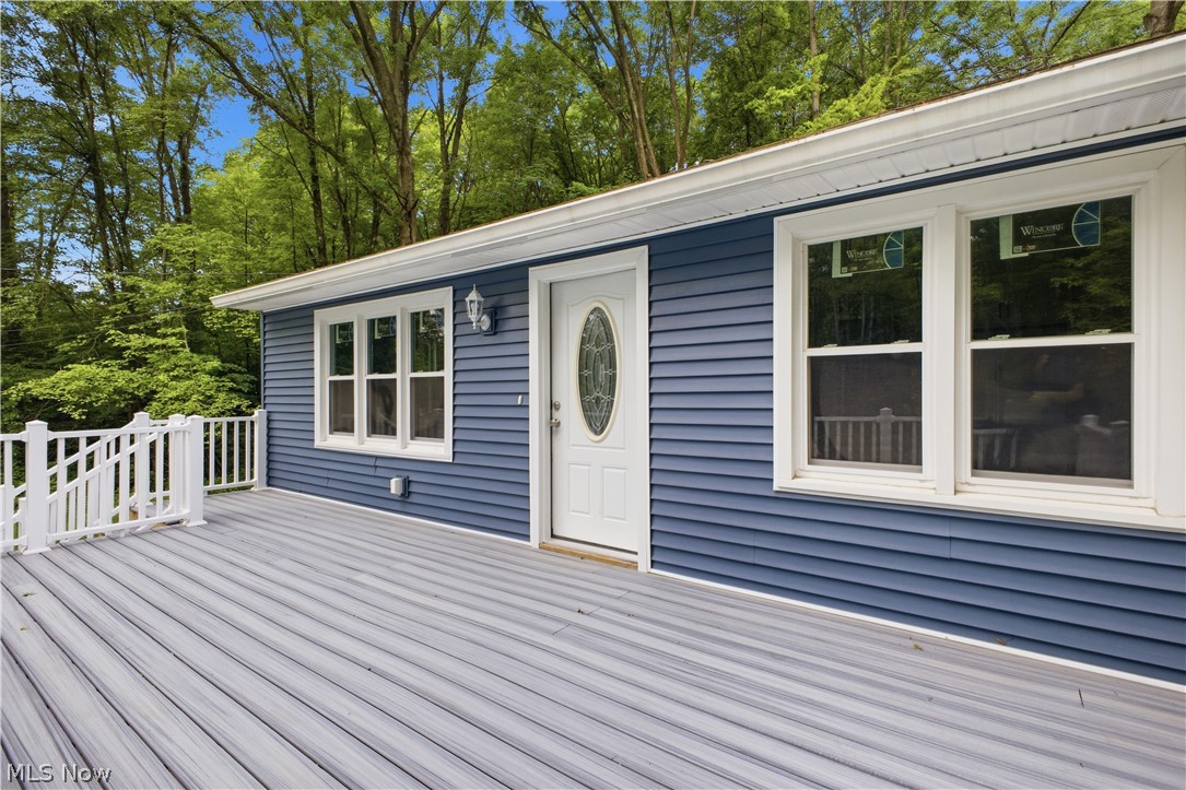 17366 Market Street Lake Milton OH 44429