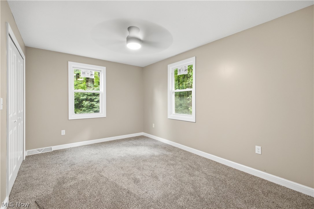 17366 Market Street Lake Milton OH 44429