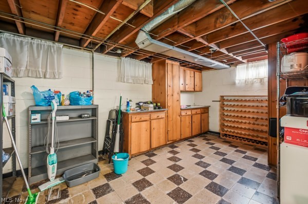 1172 Westwood Drive NW Warren OH 44485