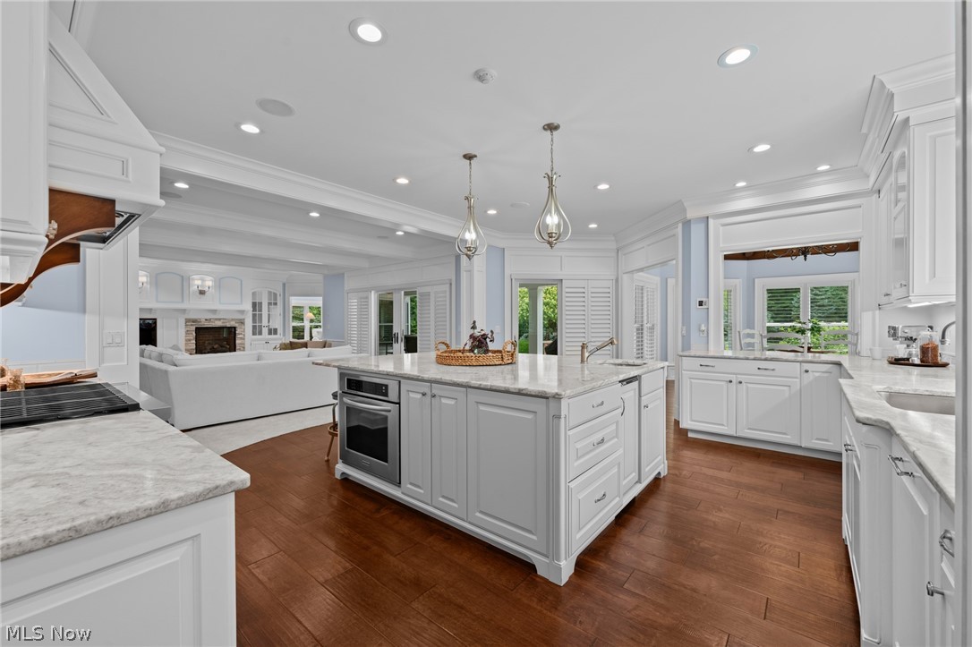17399 Lookout Drive Chagrin Falls OH 44023