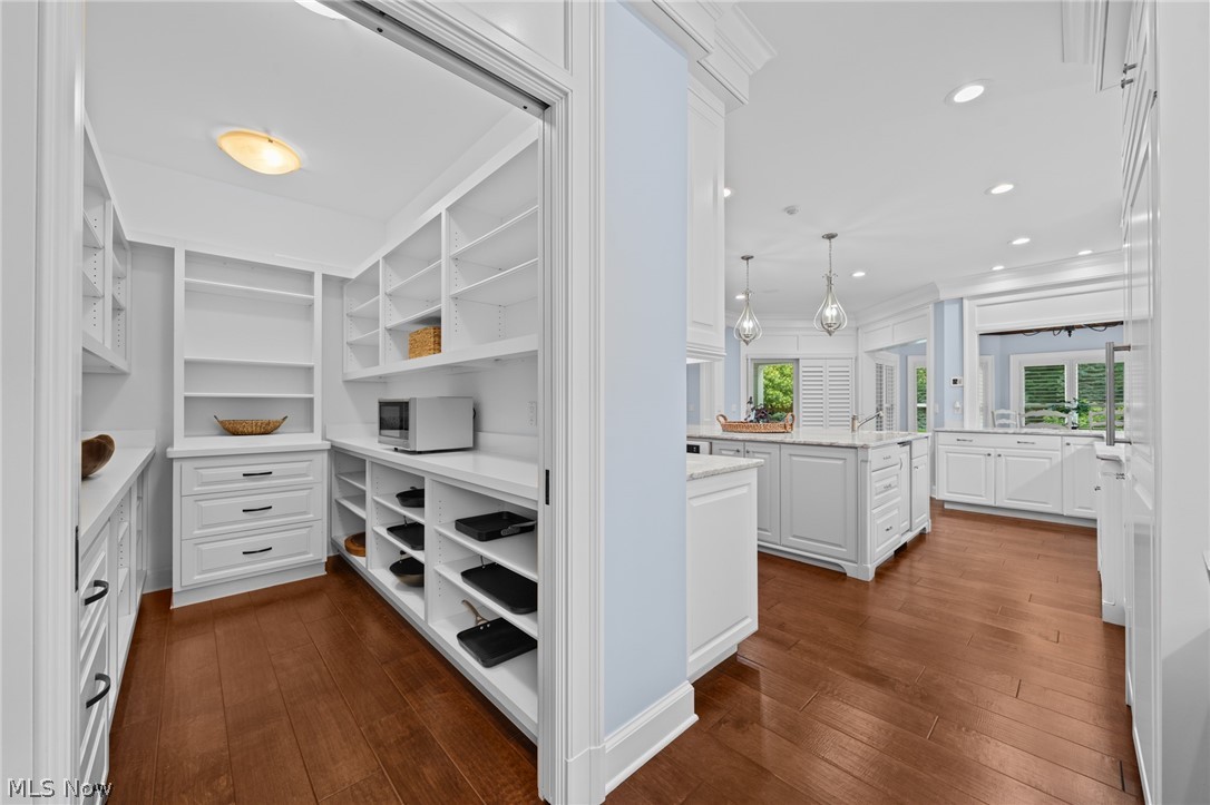 17399 Lookout Drive Chagrin Falls OH 44023