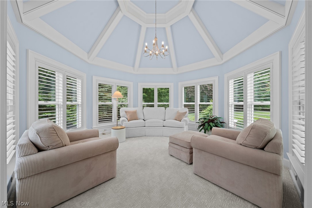17399 Lookout Drive Chagrin Falls OH 44023