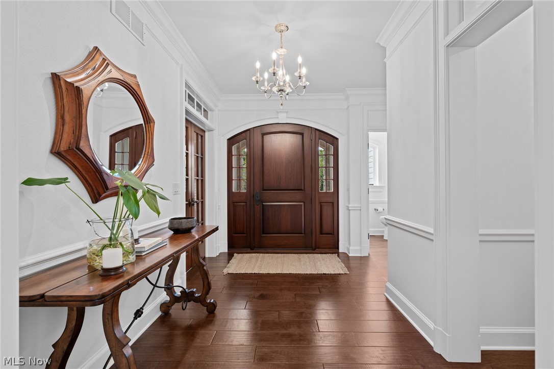 17399 Lookout Drive Chagrin Falls OH 44023