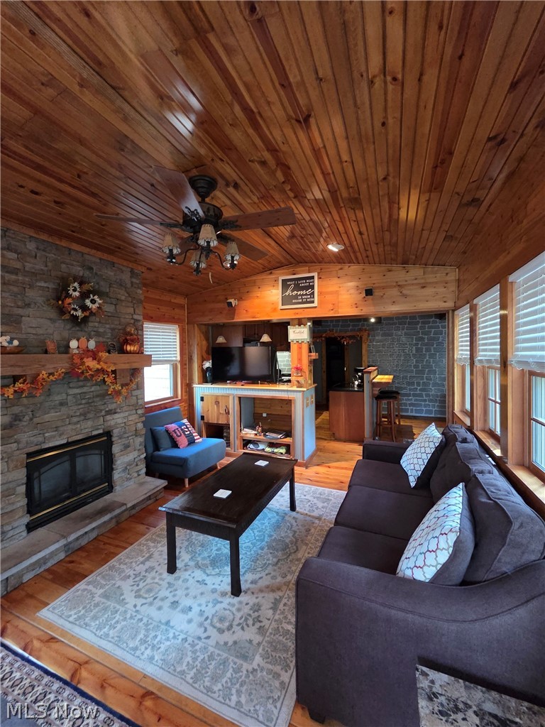 7374 Lakeshore Drive Carrollton OH 44615