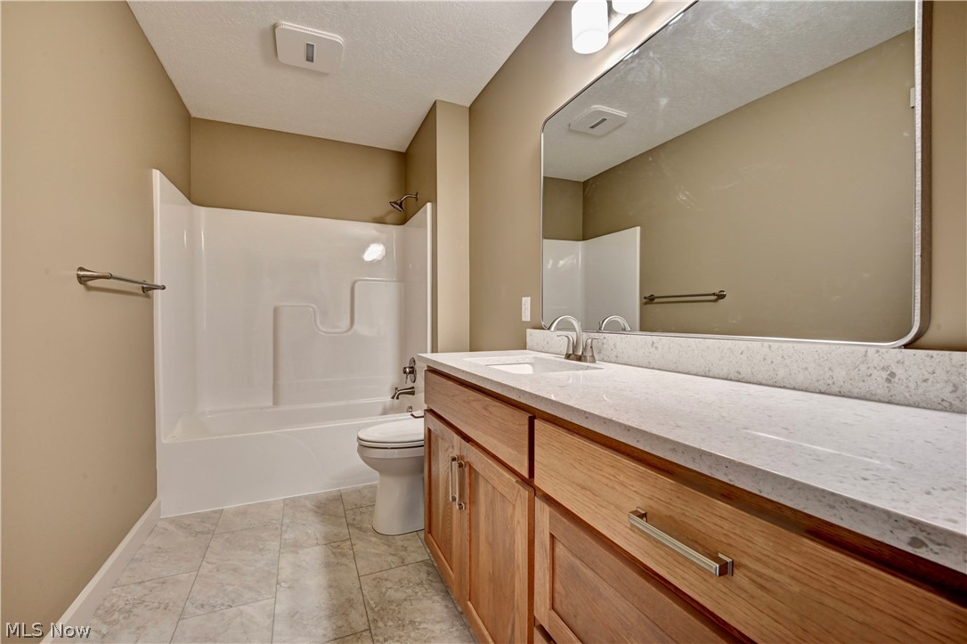 763 Fernsell Street SW Strasburg OH 44680